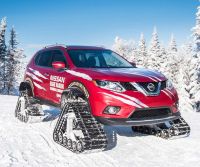 Nissan_Rogue_AWD_Car_Rubber_Track_system.jpg